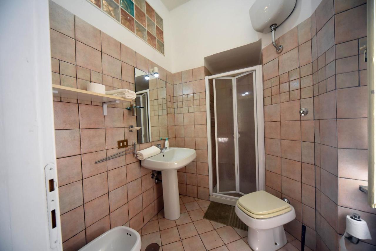 Appartamento Con 3 Camere Da Letto E 2 Bagni Vicino Al Vaticano Roma Exterior foto